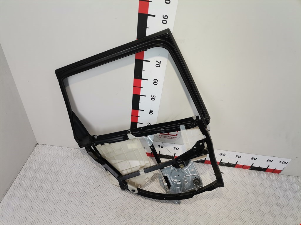 Стеклоподъемник задний левый AUDI A4 B5 1995-2001