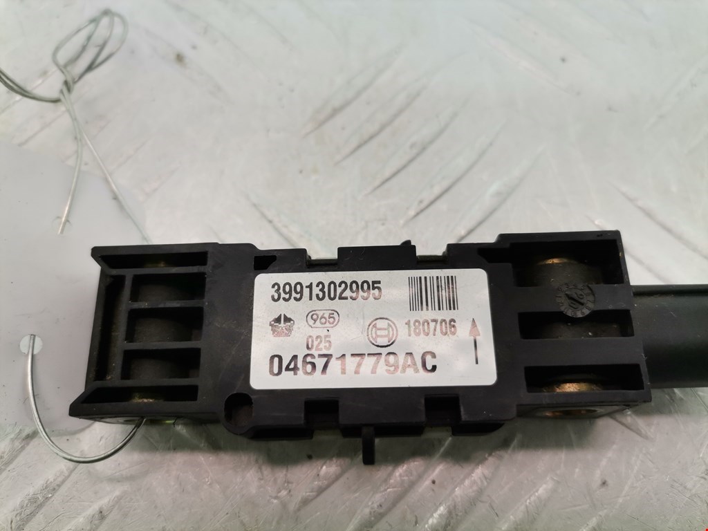 Датчик AIR BAG (подушек безопасности) JEEP Commander 2005-2010