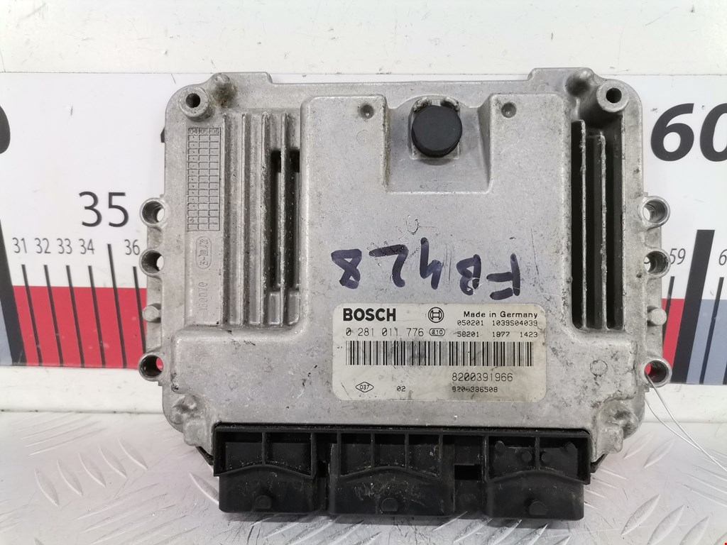 Блок управления двигателя (ЭБУ) RENAULT Megane II 2002-2009