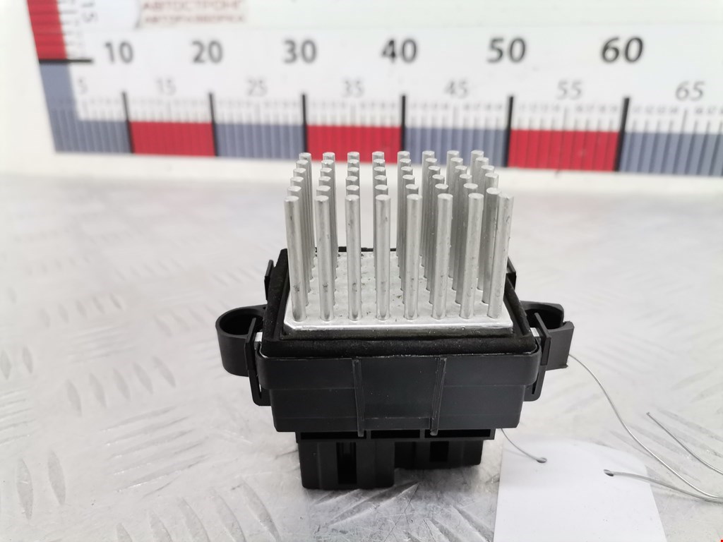 Резистор отопителя (сопротивление печки) OPEL Astra J 2009-2017