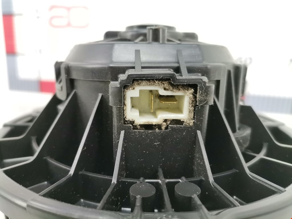 Моторчик (мотор) отопителя салона HYUNDAI Santa Fe CM 2005-2012