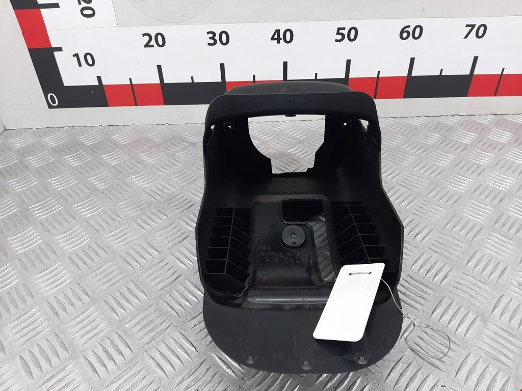 Кожух рулевой колонки TOYOTA Prius II XW20 2003-2012