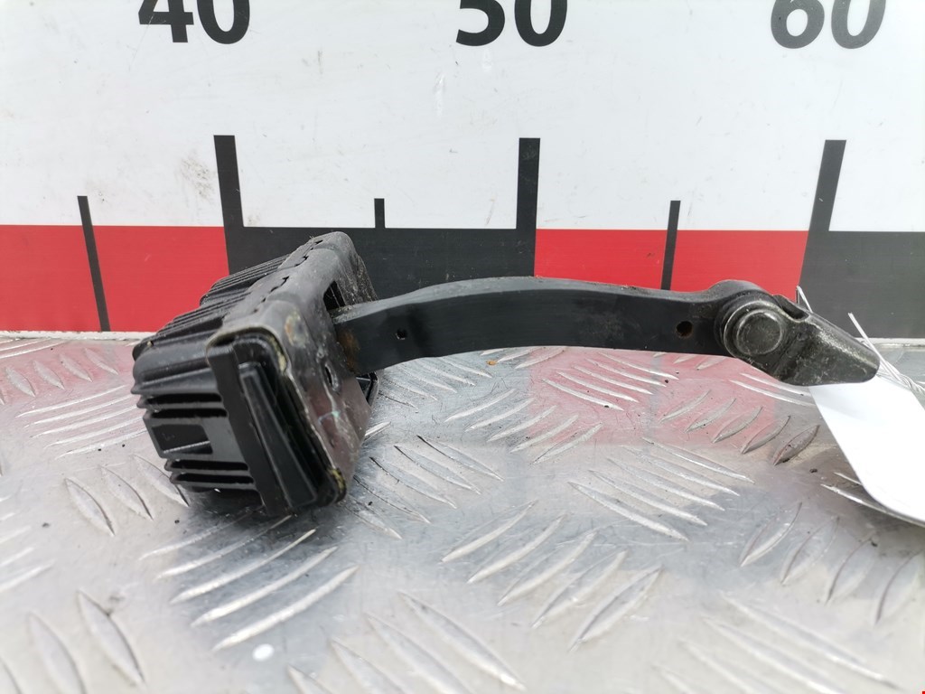 Ограничитель открывания двери BMW X5 E53 1999-2006