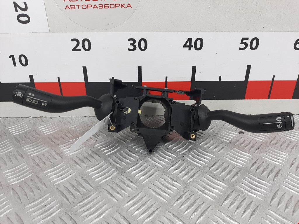 Переключатель поворотов подрулевой VOLKSWAGEN Phaeton 2002-2016