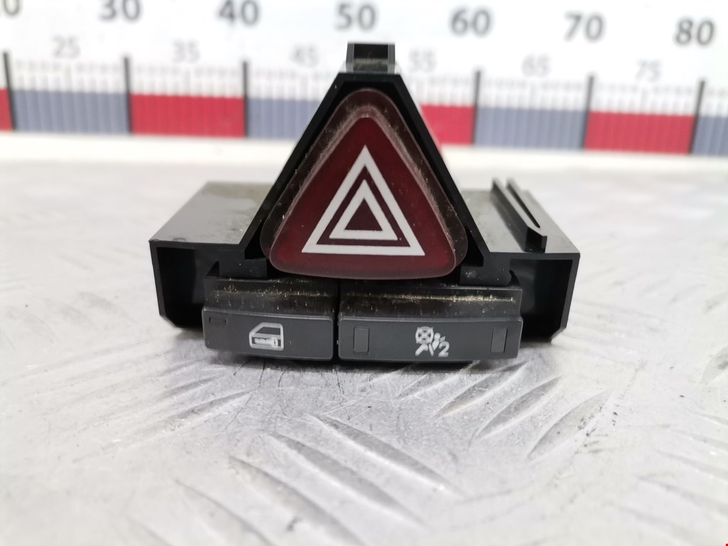 Кнопка аварийной сигнализации (аварийки) OPEL Corsa D 2006-2014