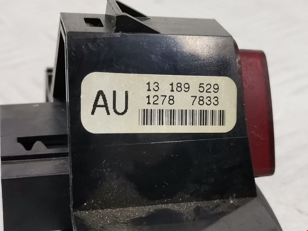 Кнопка аварийной сигнализации (аварийки) OPEL Corsa D 2006-2014