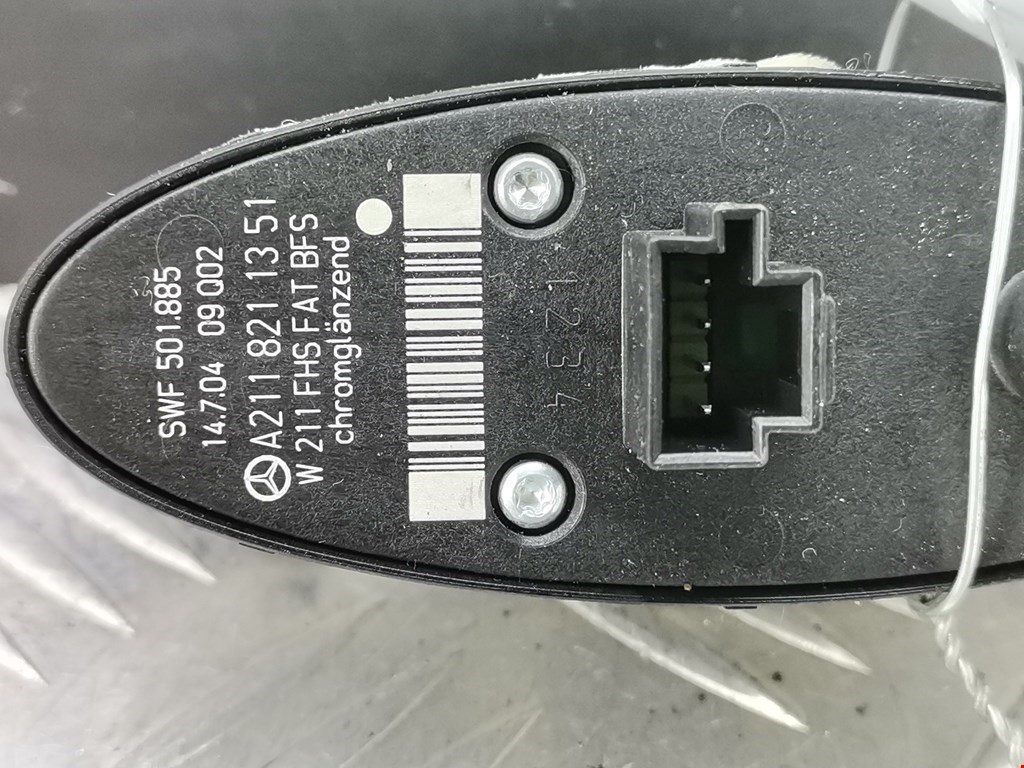 Кнопка стеклоподъемника MERCEDES-BENZ E-Class W211, S211 2002-2009