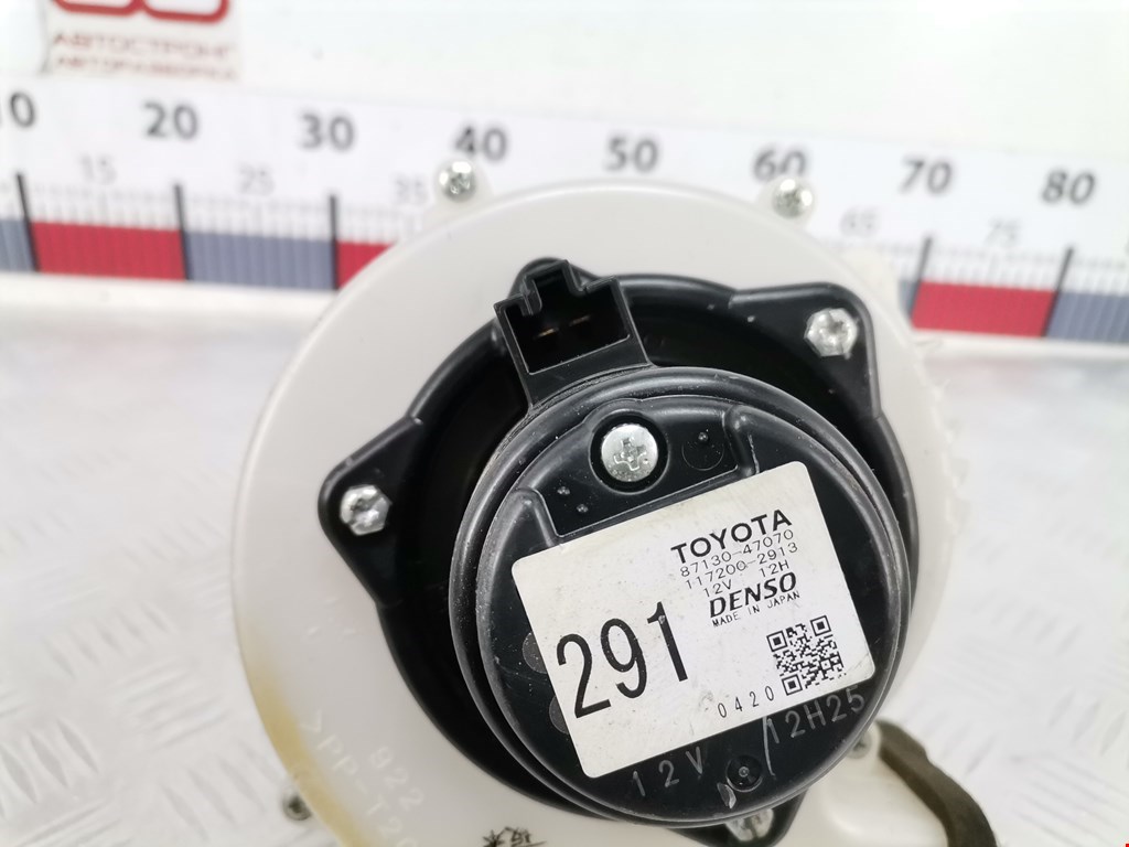 Моторчик (мотор) отопителя салона TOYOTA Prius II XW20 2003-2012
