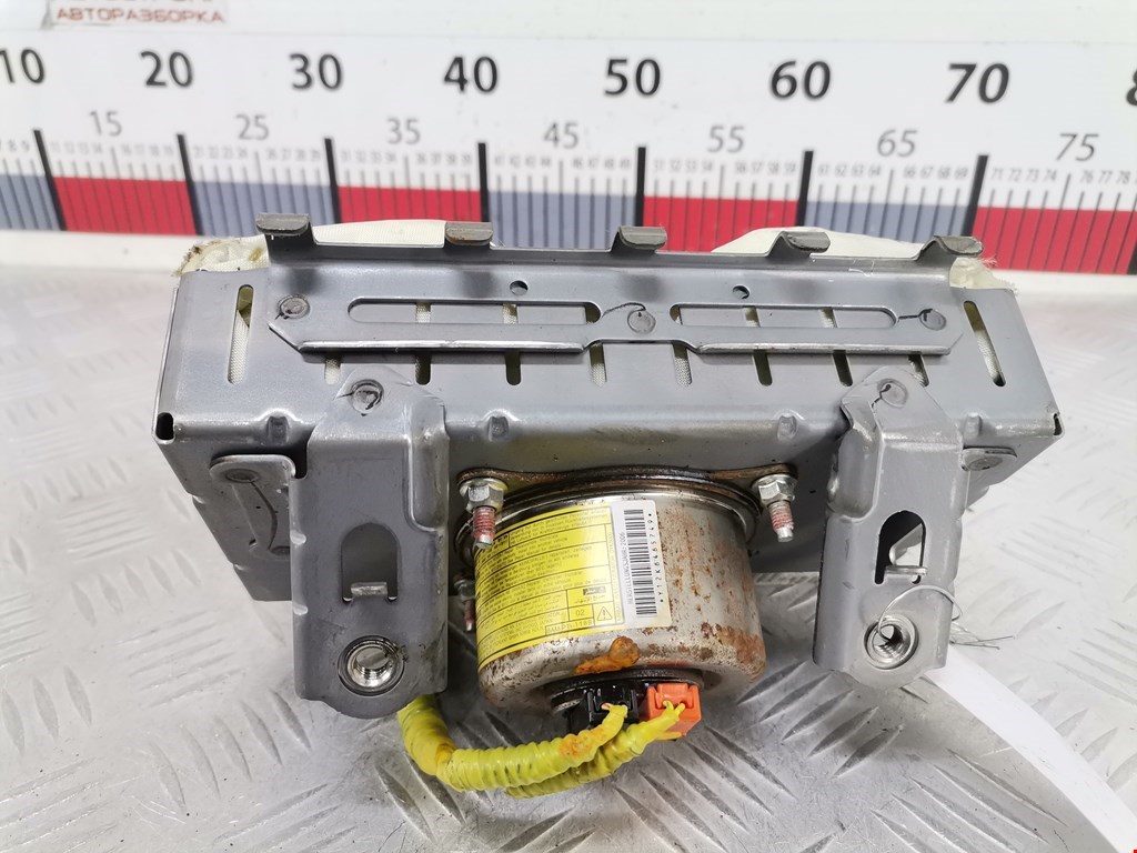 Подушка безопасности пассажирская (в торпедо) TOYOTA Prius II XW20 2003-2012