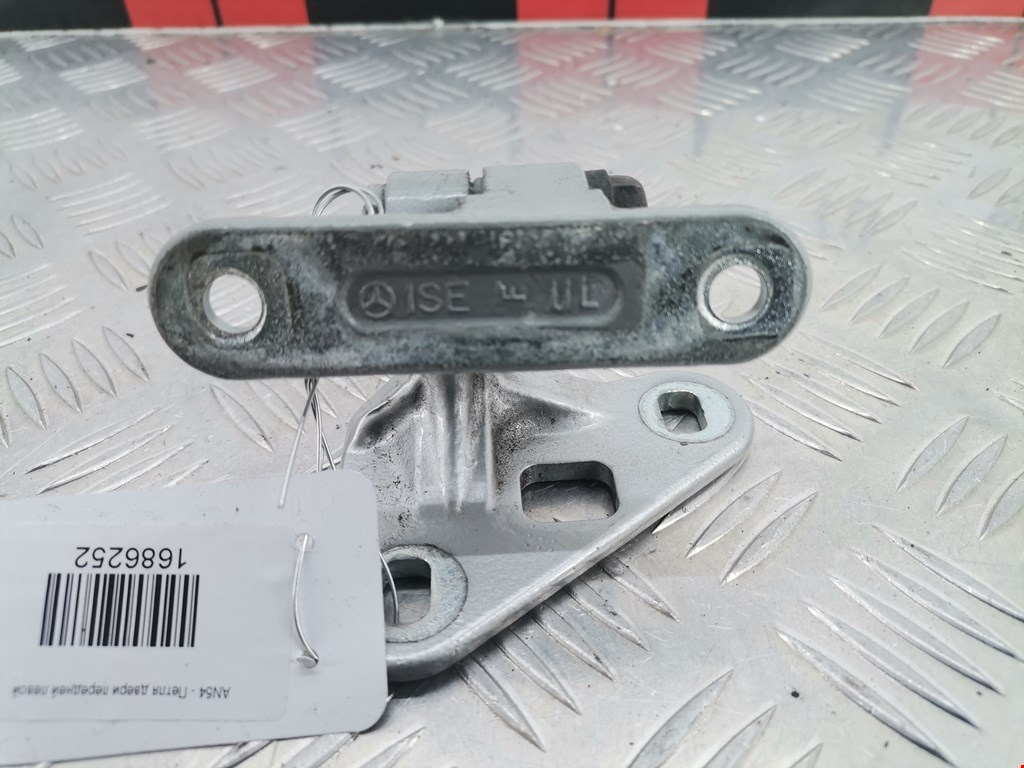 Петля двери передней левой Mercedes E-Class (W211) (2002-2009)