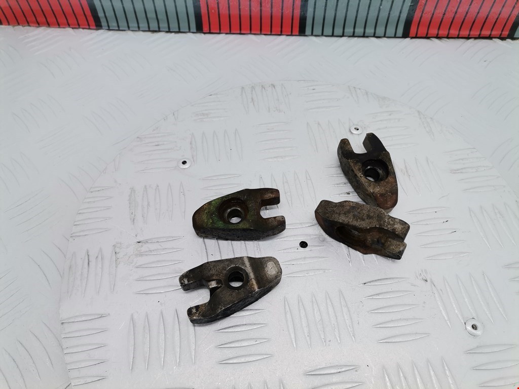 Кронштейн форсунки PEUGEOT 307 2001-2008