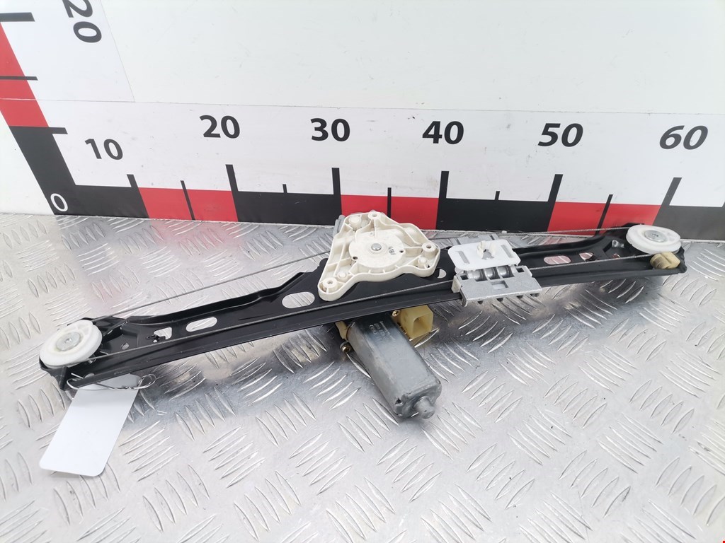 Стеклоподъемник задний правый MERCEDES-BENZ C-Class C-klasse W203 2000-2007