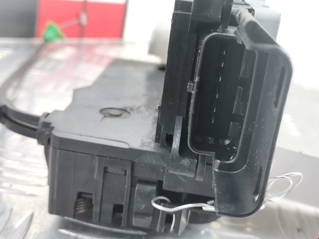 Замок двери передней правой CITROEN C3 Picasso 2009-2017