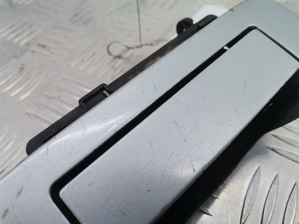 Ручка двери задней наружная левая AUDI A4 B5 1995-2001