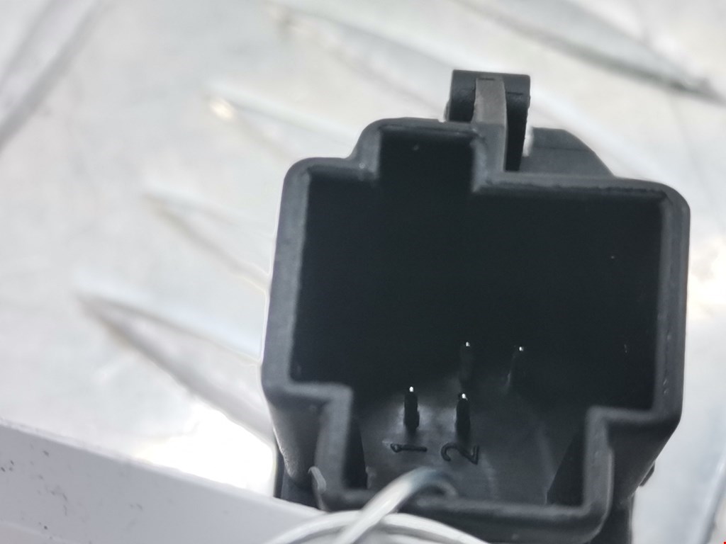 Кнопка стеклоподъемника FORD Mondeo III 2000-2007