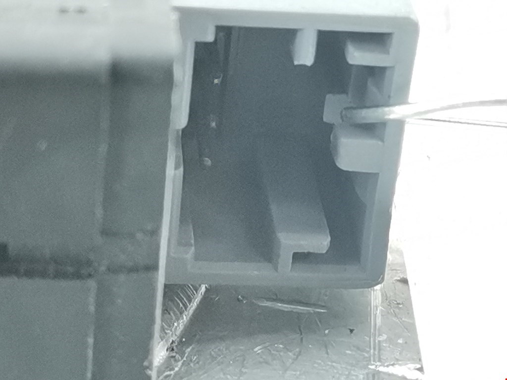 Кнопка стеклоподъемника VOLKSWAGEN Polo IV 2001-2009