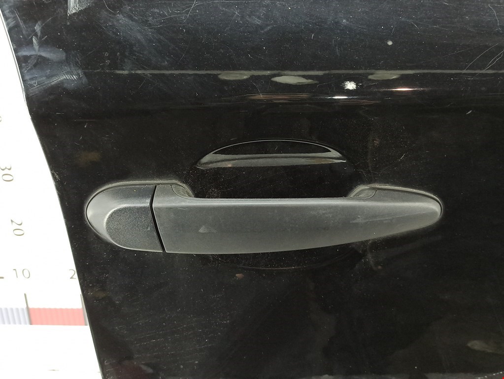 Дверь передняя правая BMW 1er E81\E87 2004-2011