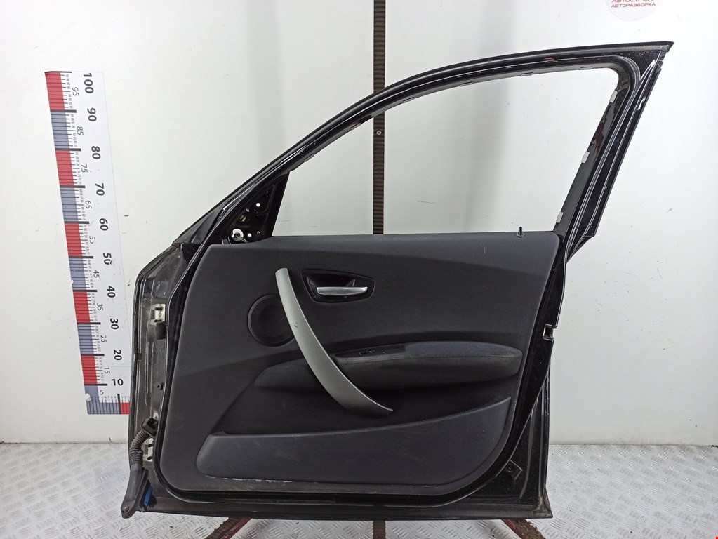 Дверь передняя правая BMW 1er E81\E87 2004-2011