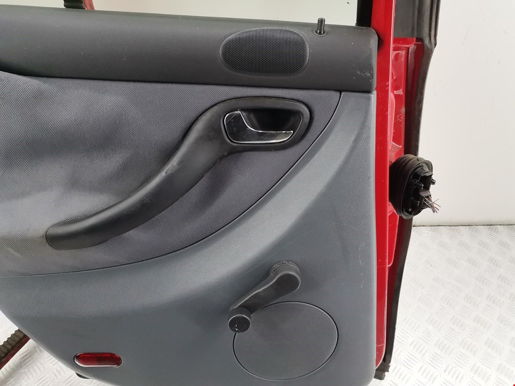 Дверь задняя левая SEAT Toledo 1998-2004