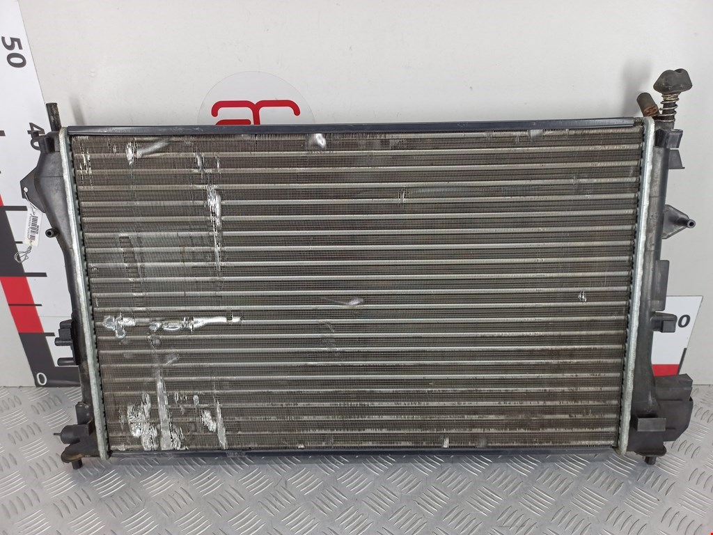 Радиатор основной OPEL Signum 2003-2008