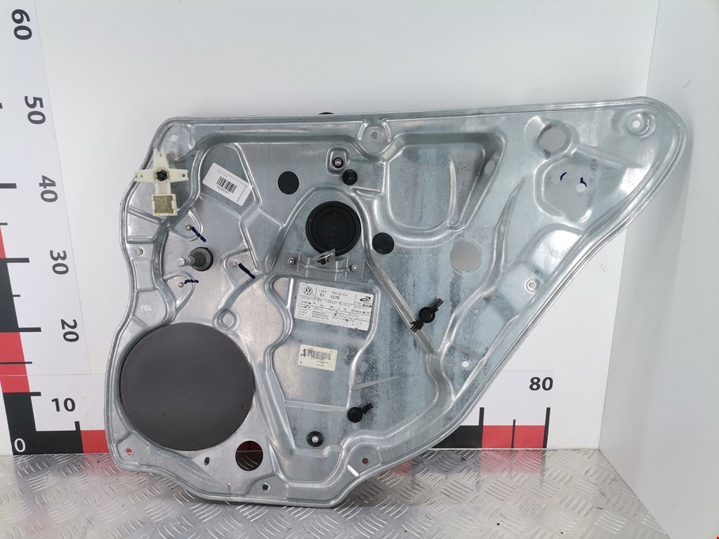 Стеклоподъемник задний правый VOLKSWAGEN Polo IV 2001-2009