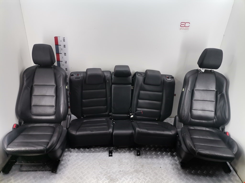 Комплект (К-кт) сидений MAZDA CX-5 2011-2017