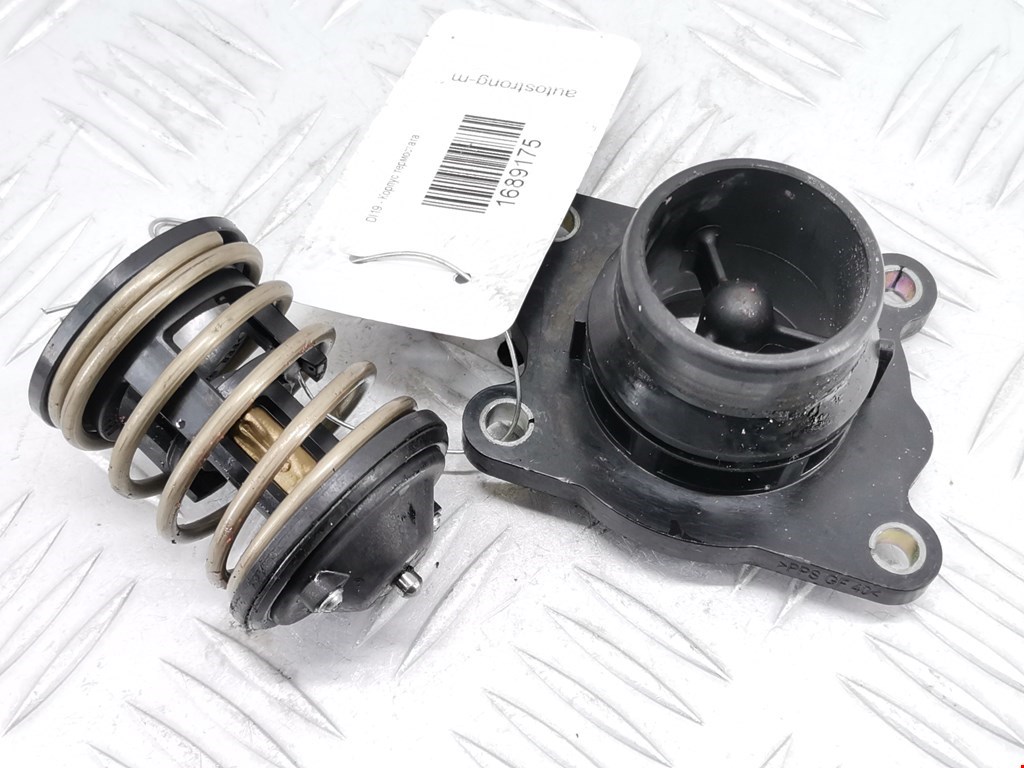 Корпус термостата BMW 5er 5 серия E60/E61 2003-2010