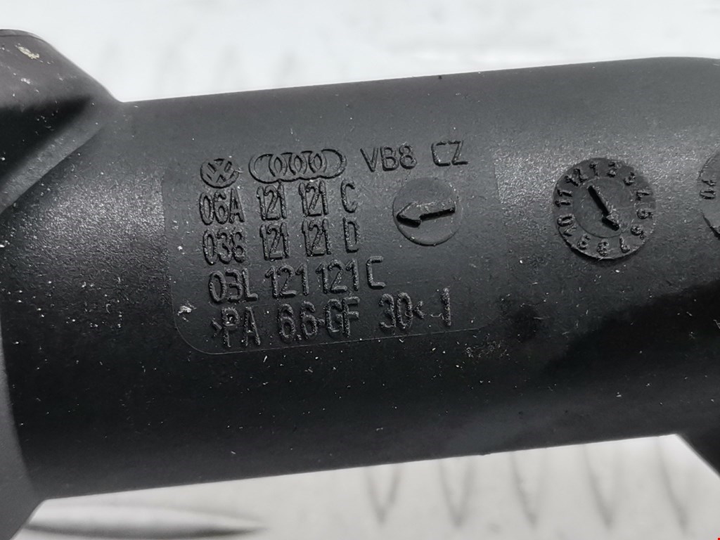 Корпус термостата VOLKSWAGEN Beetle A4 1998-2010