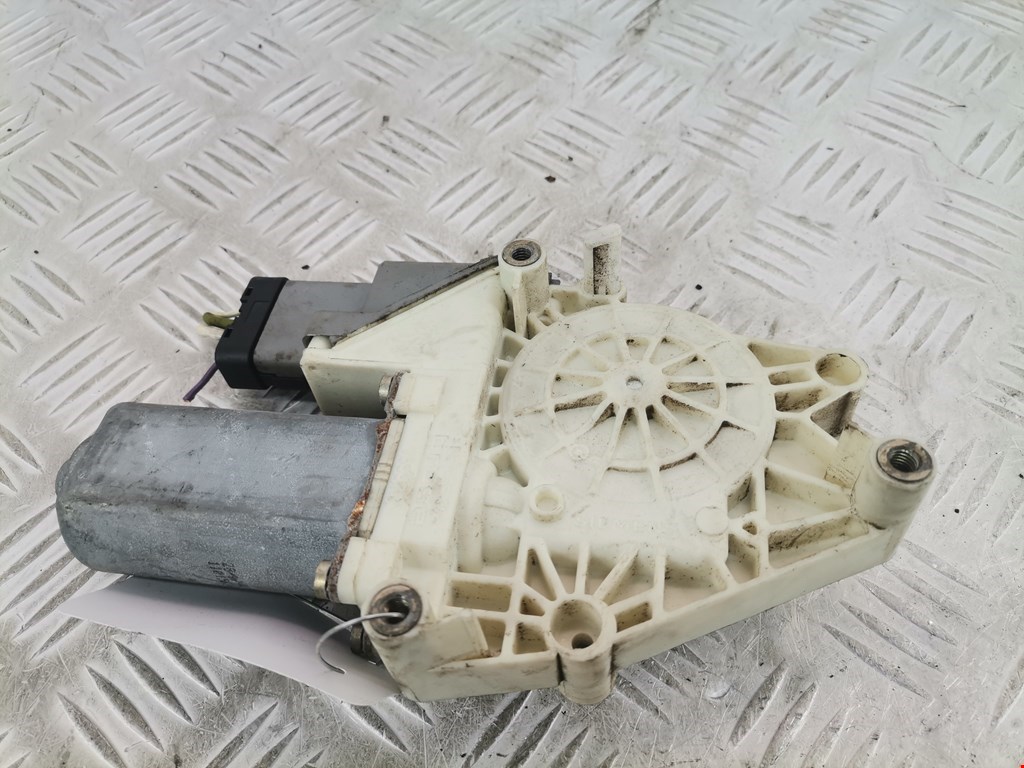 Моторчик (двигатель) стеклоподъемника PEUGEOT 607 2000-2010