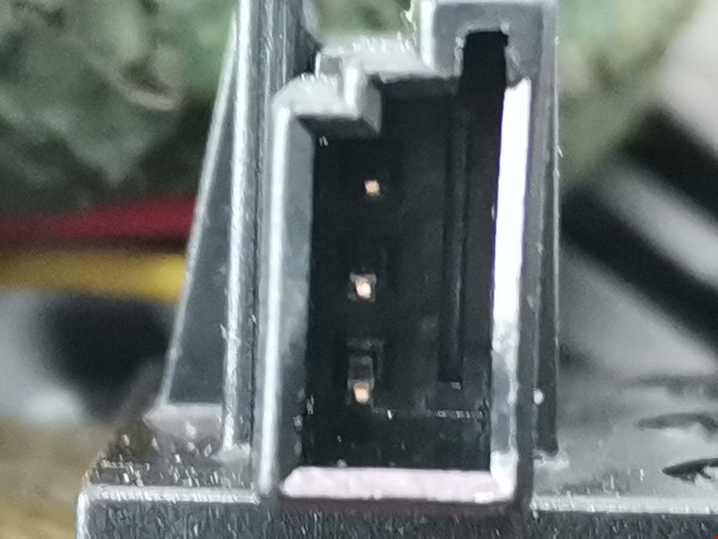 Ченджер компакт дисков MERCEDES-BENZ E-Class W211, S211 2002-2009