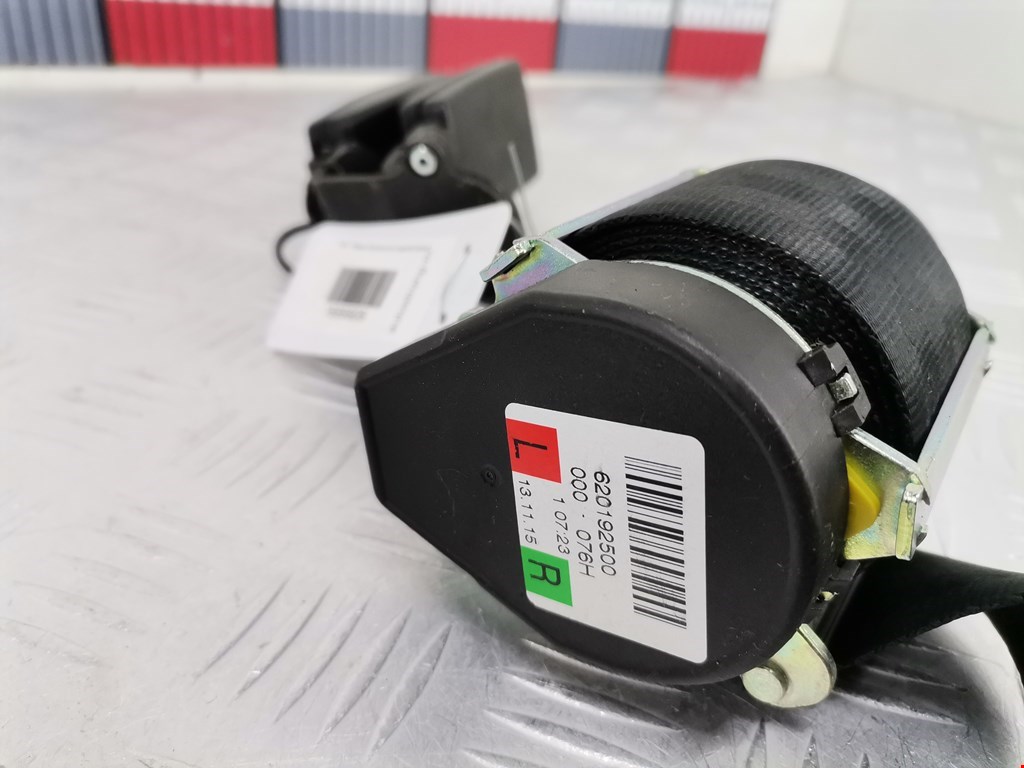 Ремень безопасности задний правый SKODA Octavia A7 2013-2020