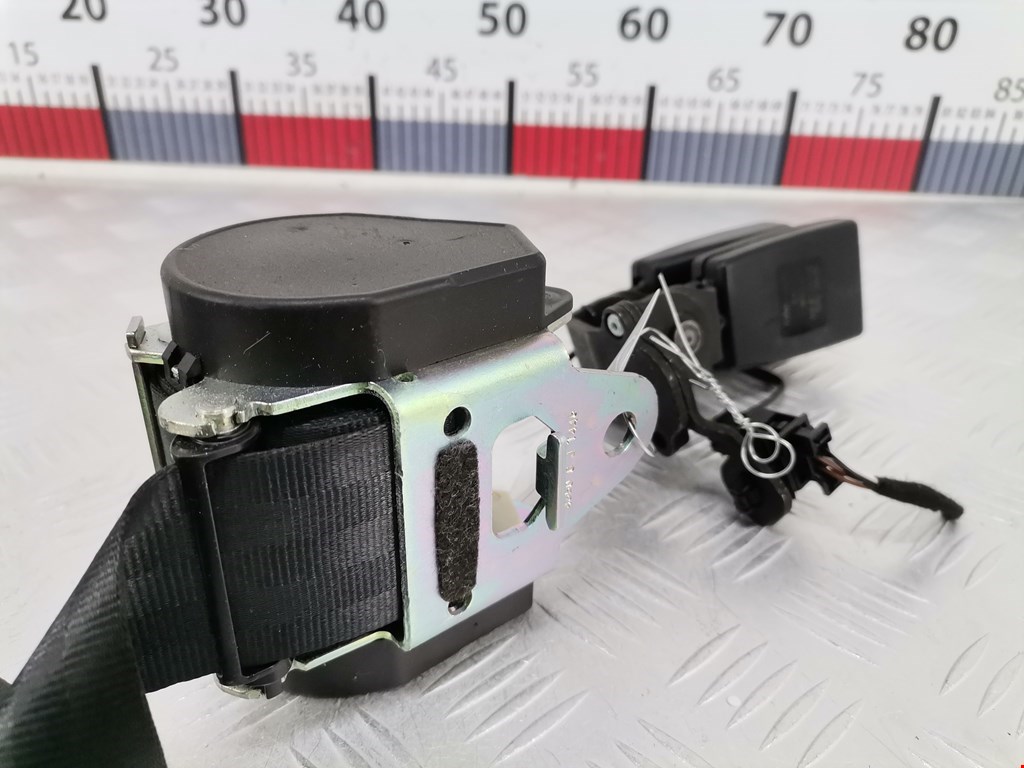 Ремень безопасности задний правый SKODA Octavia A7 2013-2020