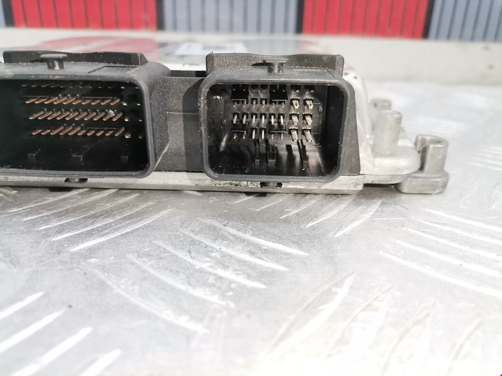 Блок управления двигателя (ЭБУ) CITROEN C5 I 2001-2008