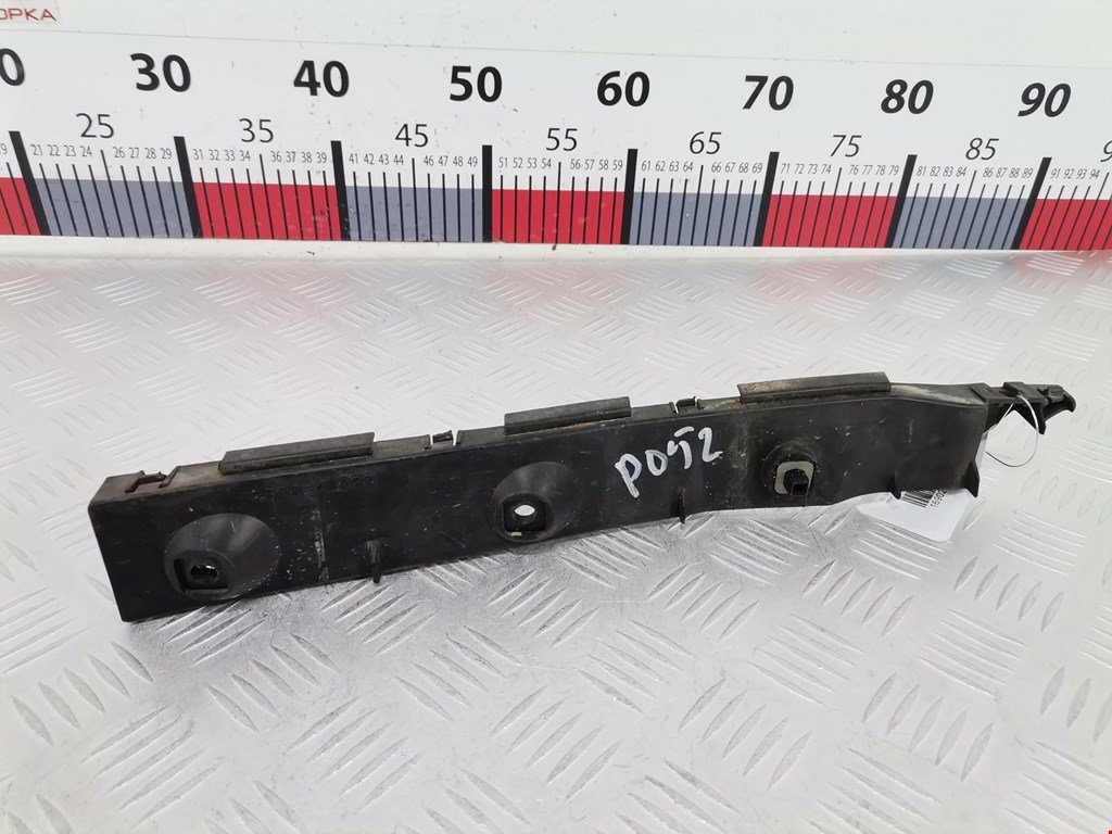 Кронштейн заднего бампера левый правый LEXUS RX 300\330\350\400H 2003-2009