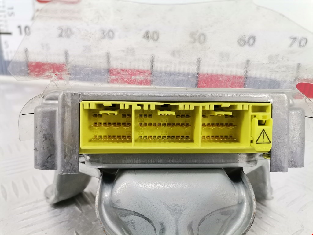 Блок управления AIR BAG LEXUS RX 300\330\350\400H 2003-2009