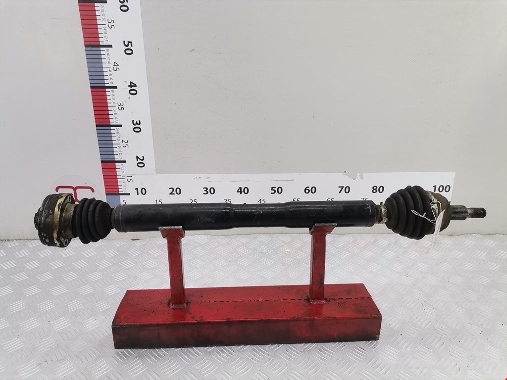 Полуось (привод, приводной вал) передняя правая AUDI A3 8L 1996-2003