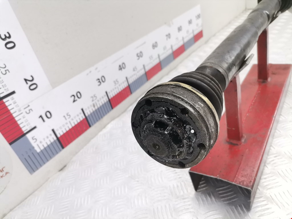 Полуось (привод, приводной вал) передняя правая AUDI A3 8L 1996-2003