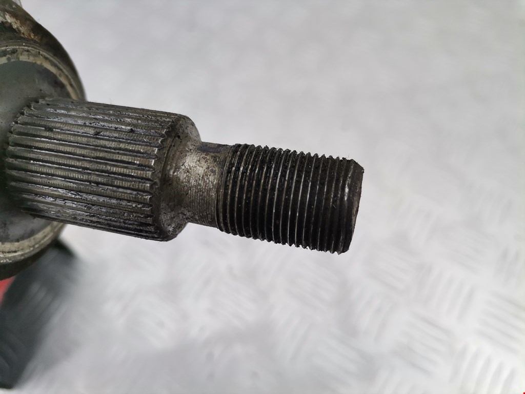 Полуось (привод, приводной вал) передняя правая AUDI A3 8L 1996-2003