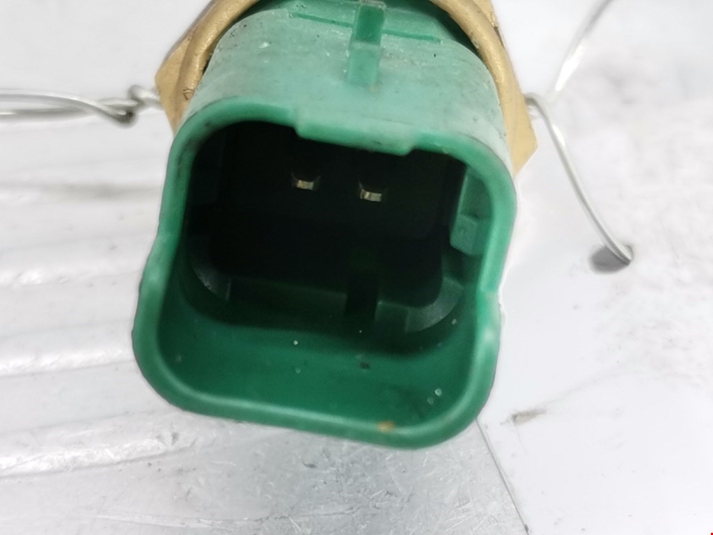 Датчик температуры (охлаждающей жидкости) CITROEN C4 Cactus 2014-н.в.