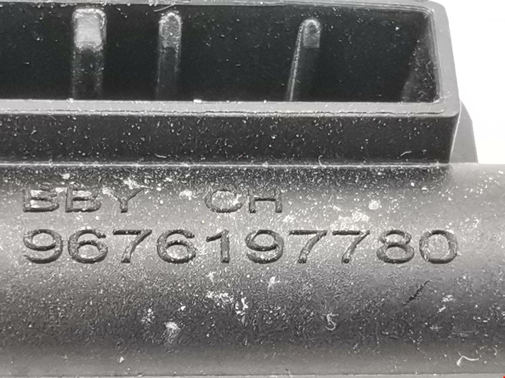 Тройник системы охлаждения CITROEN C4 Cactus 2014-н.в.