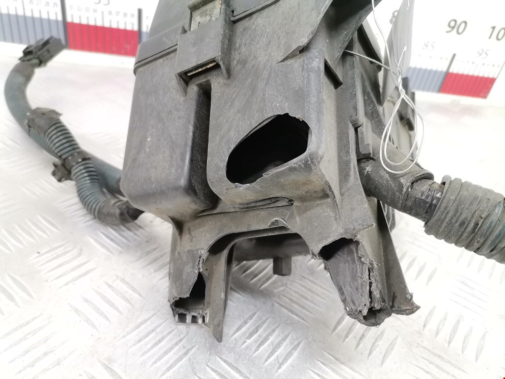 Датчик уровня в бачок омывателя TOYOTA RAV 4 XA20 2000-2005