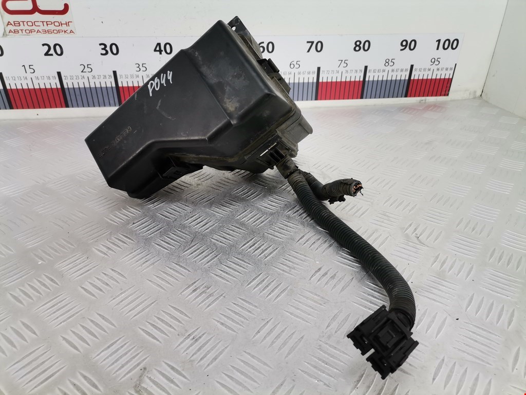 Датчик уровня в бачок омывателя TOYOTA RAV 4 XA20 2000-2005