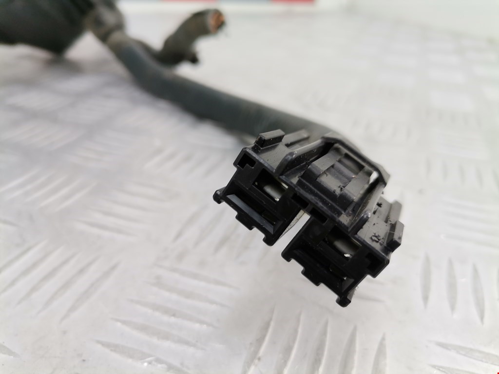 Датчик уровня в бачок омывателя TOYOTA RAV 4 XA20 2000-2005