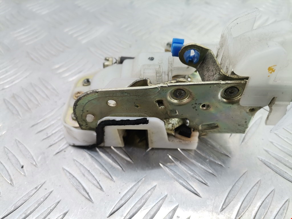 Замок двери передней левой HONDA Civic выбрать кузов 1995-2001