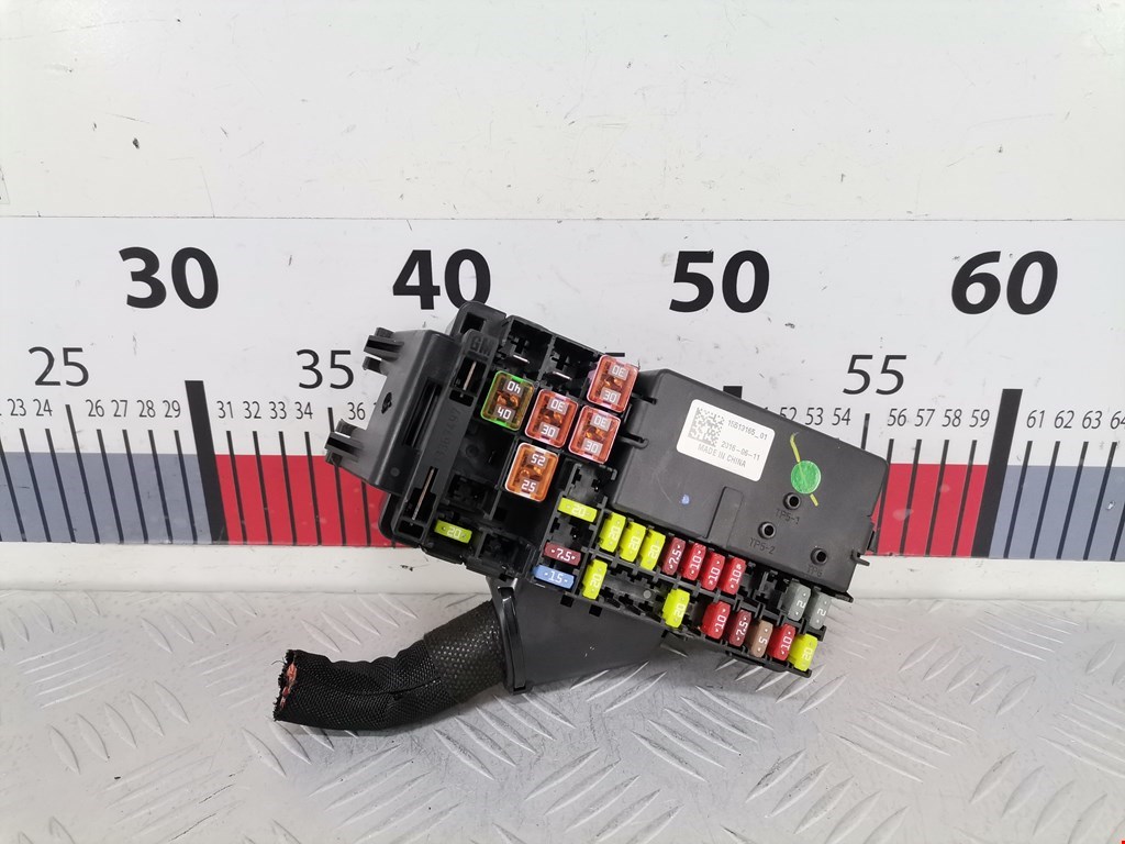 Датчик уровня в бачок омывателя OPEL Astra K 2015-2021