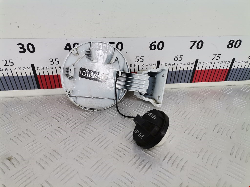 Лючок бензобака KIA Sportage III 2010-2015