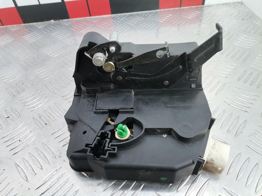 Замок двери задней левой LAND ROVER Range Rover 2002-2012