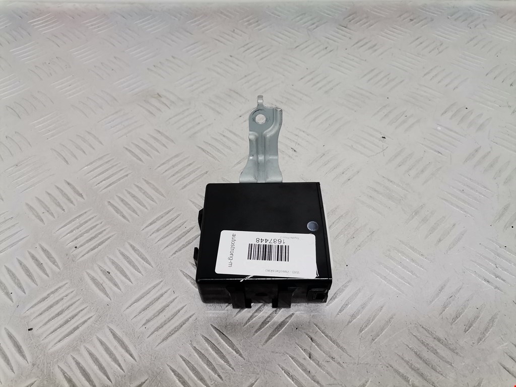 Иммобилайзер TOYOTA Prius II XW20 2003-2012