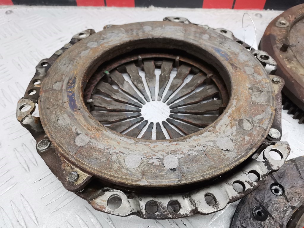 Маховик (демпфер сцепления) CITROEN C4 Cactus 2014-н.в.