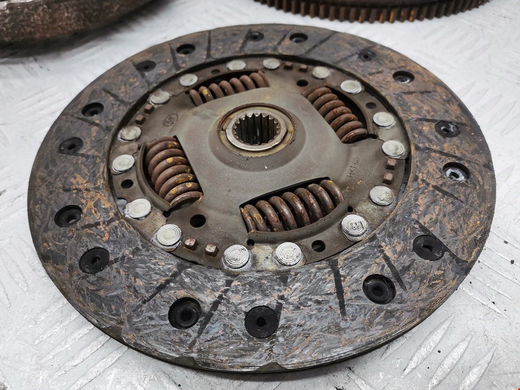 Маховик (демпфер сцепления) CITROEN C4 Cactus 2014-н.в.